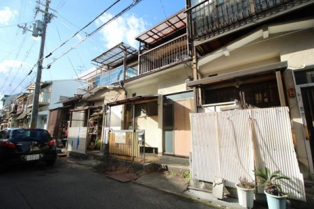 駅歩10分にある南東向きの家 京都府宇治市小倉町南堀池 64 万円の中古一戸建て 中古住宅や中古物件情報 センチュリー21ライフ住宅販売