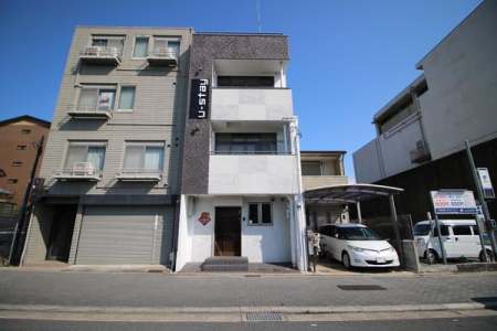 東堀川通に面した店舗付住宅 京都府京都市上京区一町目 128 800万円の中古一戸建て 中古住宅や中古物件情報 センチュリー21ライフ住宅販売