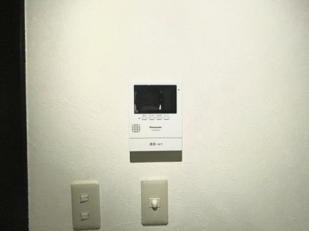̑@j^[@\t̃C^[z