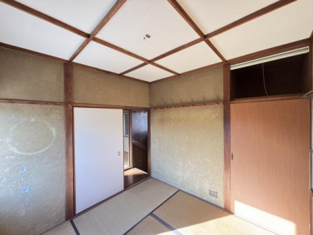 �a���@2�K�a���ł��y�Ă̗��z�S���F�X�c