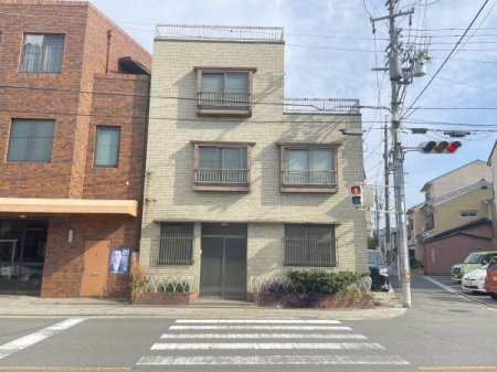 �Ԏ��}�i��N)�@-