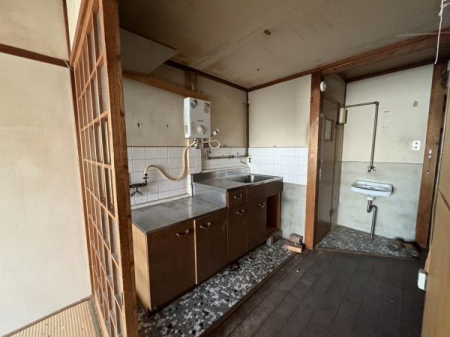 Lb`@Lb`łByR推˒ʐʉ@htzSFc