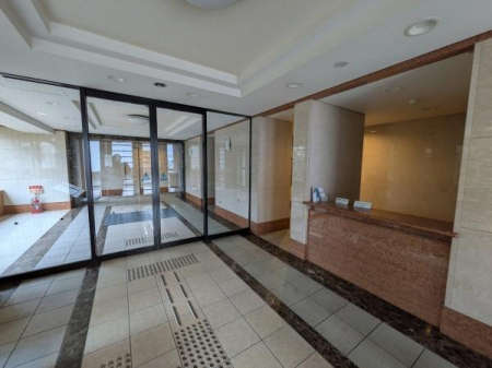 �G���g�����X�@�G���g�����X�ł��y�T�[�p�X�l���{�z�S���F�X�c