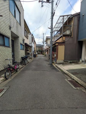 ���̑����n�@�O�ʓ��H�ł��y�i�����z�S���F�X�c