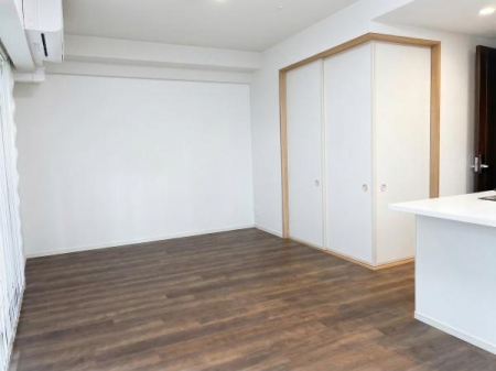 ���r���O�@�A�E�g�t���[���݌v�ɂ��l�p����Ԃ́A���|�������₷���g������ǍD�B�~��͏��g�[�ő������炶����g�����A��N�����K�ȕ�炵�������܂��B