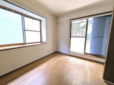 �m���@�m���ł��y�~�P���R�蒬�z�S���F�X�c