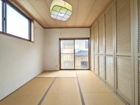 �a���@2�K��6��̘a���ł��B
�쓌�̓�ʍʌ��ɂ��A��������ʕ��ǍD�ł��B
�ǖʂP�ʂ̎��[���������܂��B