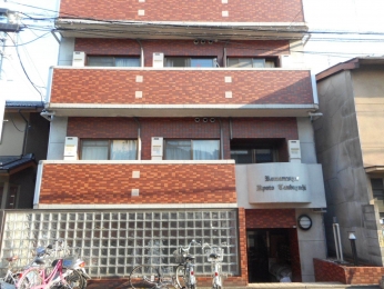ロマネスク京都丹波口 マンションの購入 売り物件 売却査定 相場 売却価格 京都の不動産 売却のことならセンチュリー21ライフ住宅販売